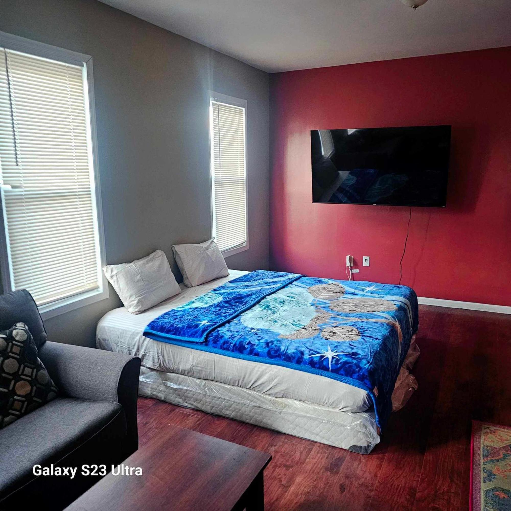 Divine Villa & Resorts Guest House - 283 Lehigh Ave Newark Eksteriør billede