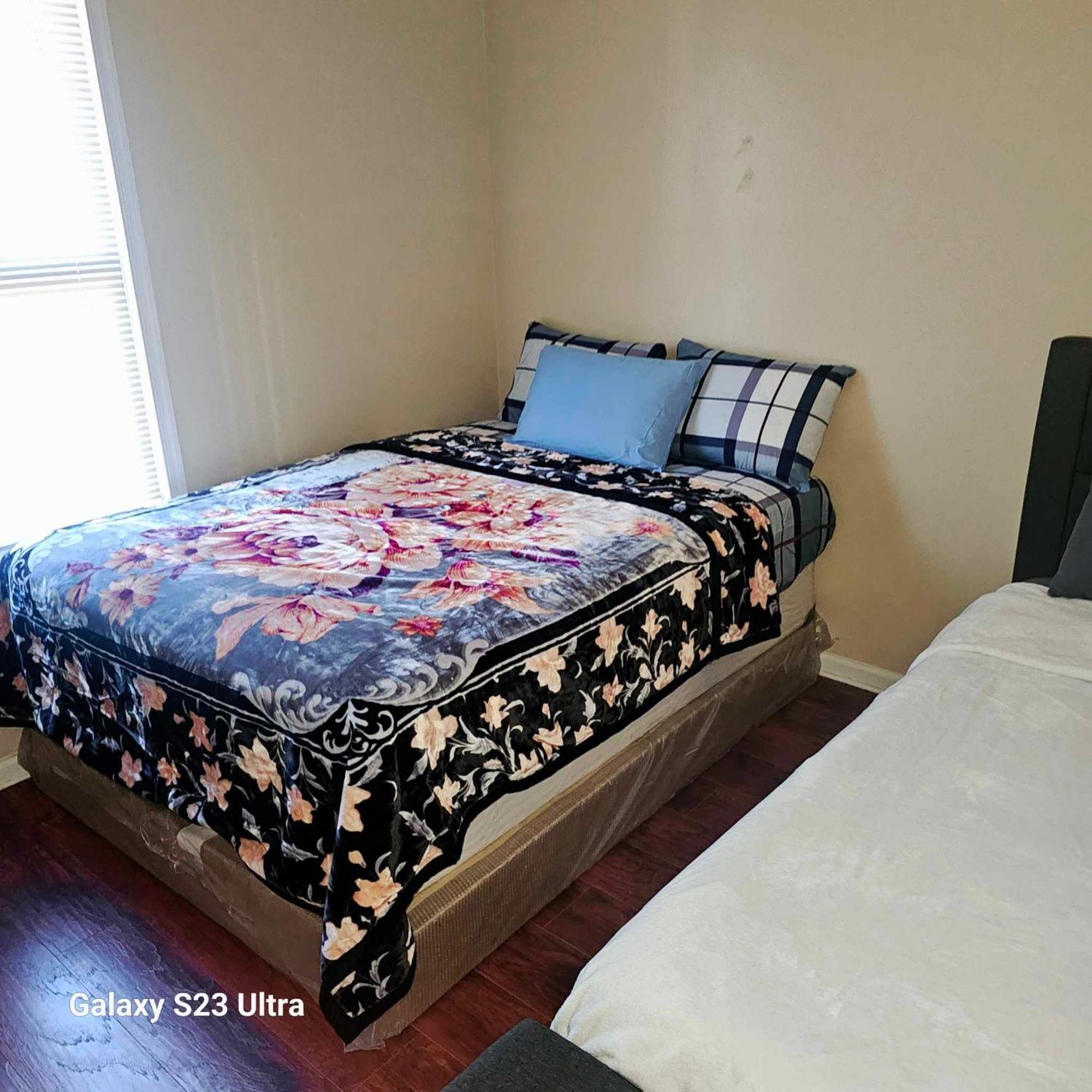 Divine Villa & Resorts Guest House - 283 Lehigh Ave Newark Eksteriør billede