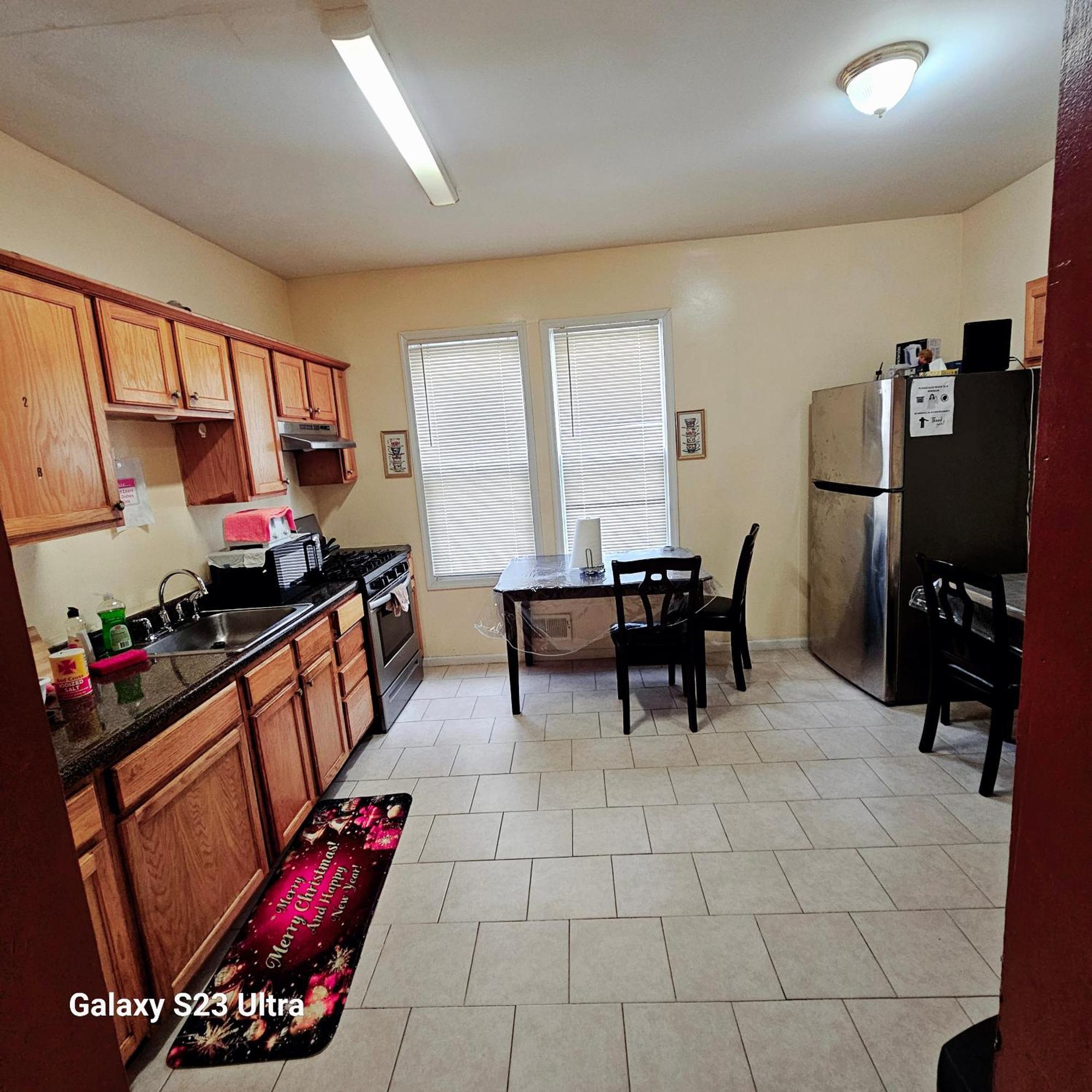 Divine Villa & Resorts Guest House - 283 Lehigh Ave Newark Eksteriør billede